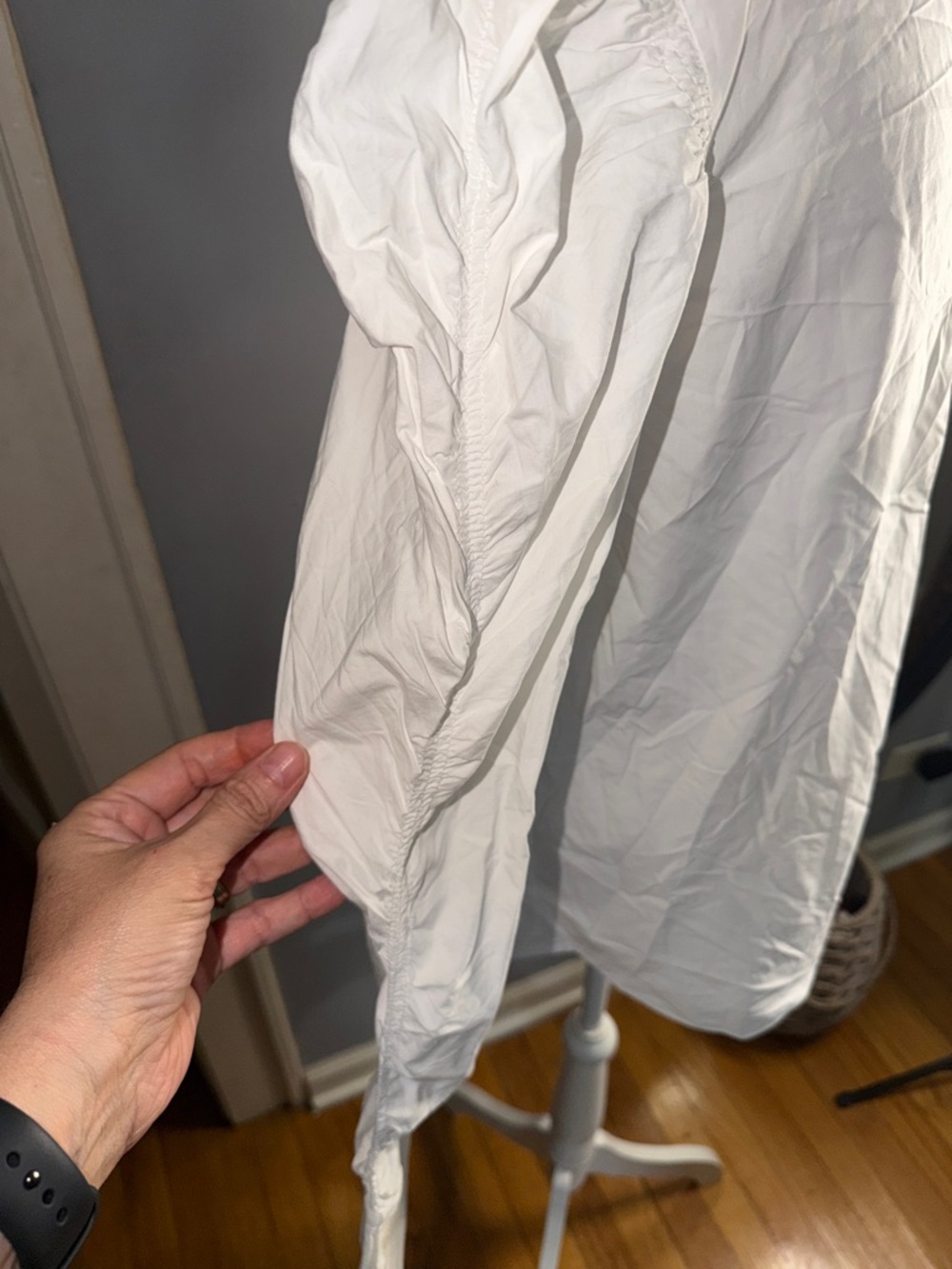 Elegant White Ruched-Shoulder Button-Front Blouse - Picture 8 of 12
